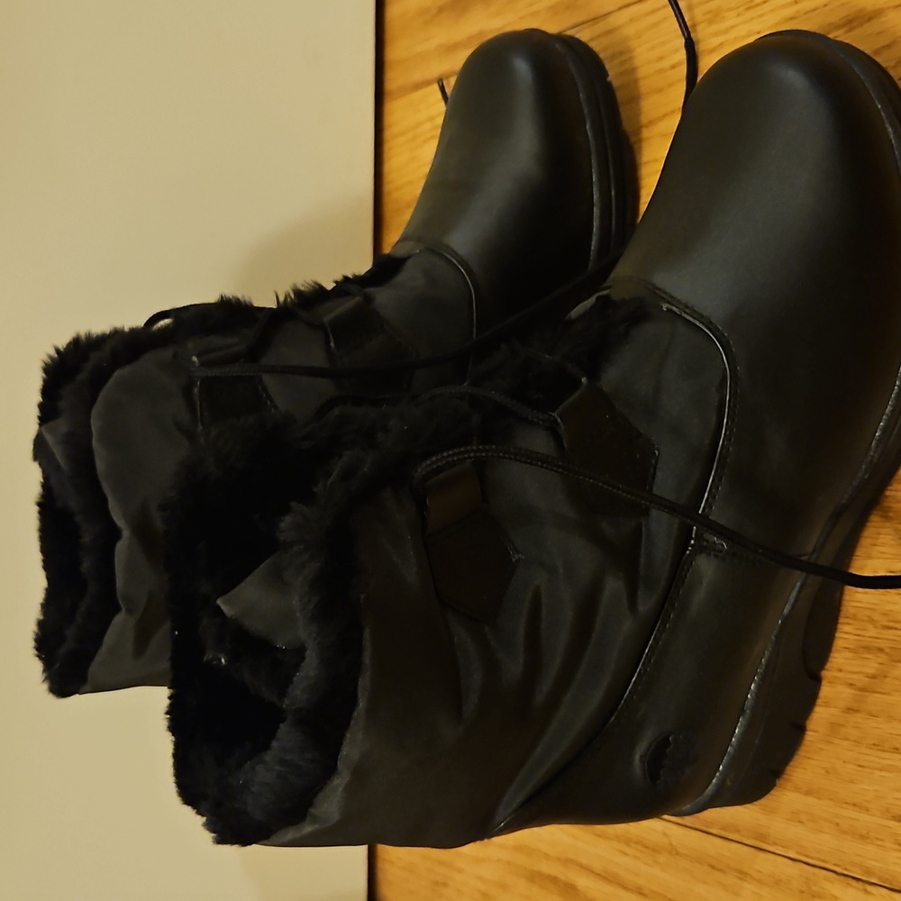 Totes Black Fur-Lined Women's Boots All Weather Footwear 7